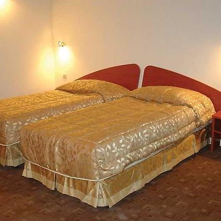 Menabria Nessebar Hotel Buitenkant foto