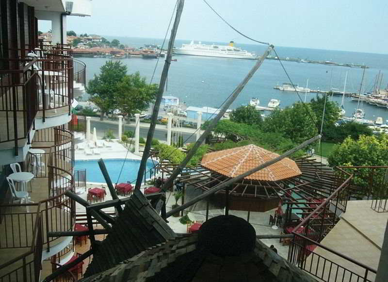 Menabria Nessebar Hotel Buitenkant foto
